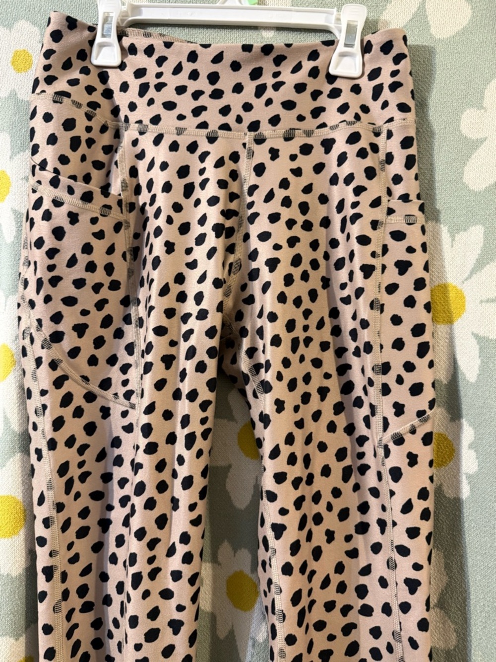 Gilly Hicks Beige Leggings with Black Spot Print